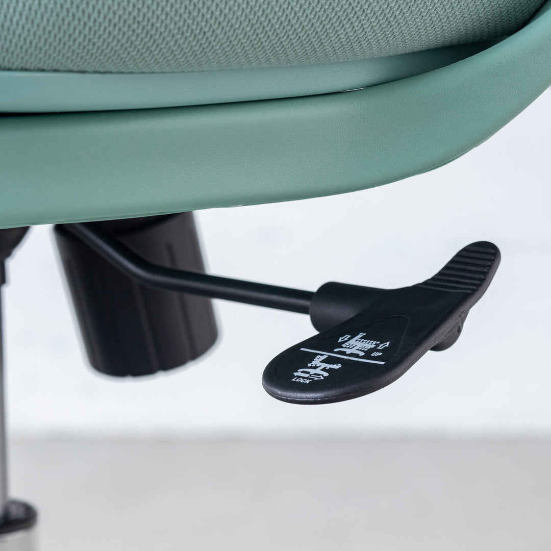 Flex - Comfort リクライニングできる メッシュ デスクチェア