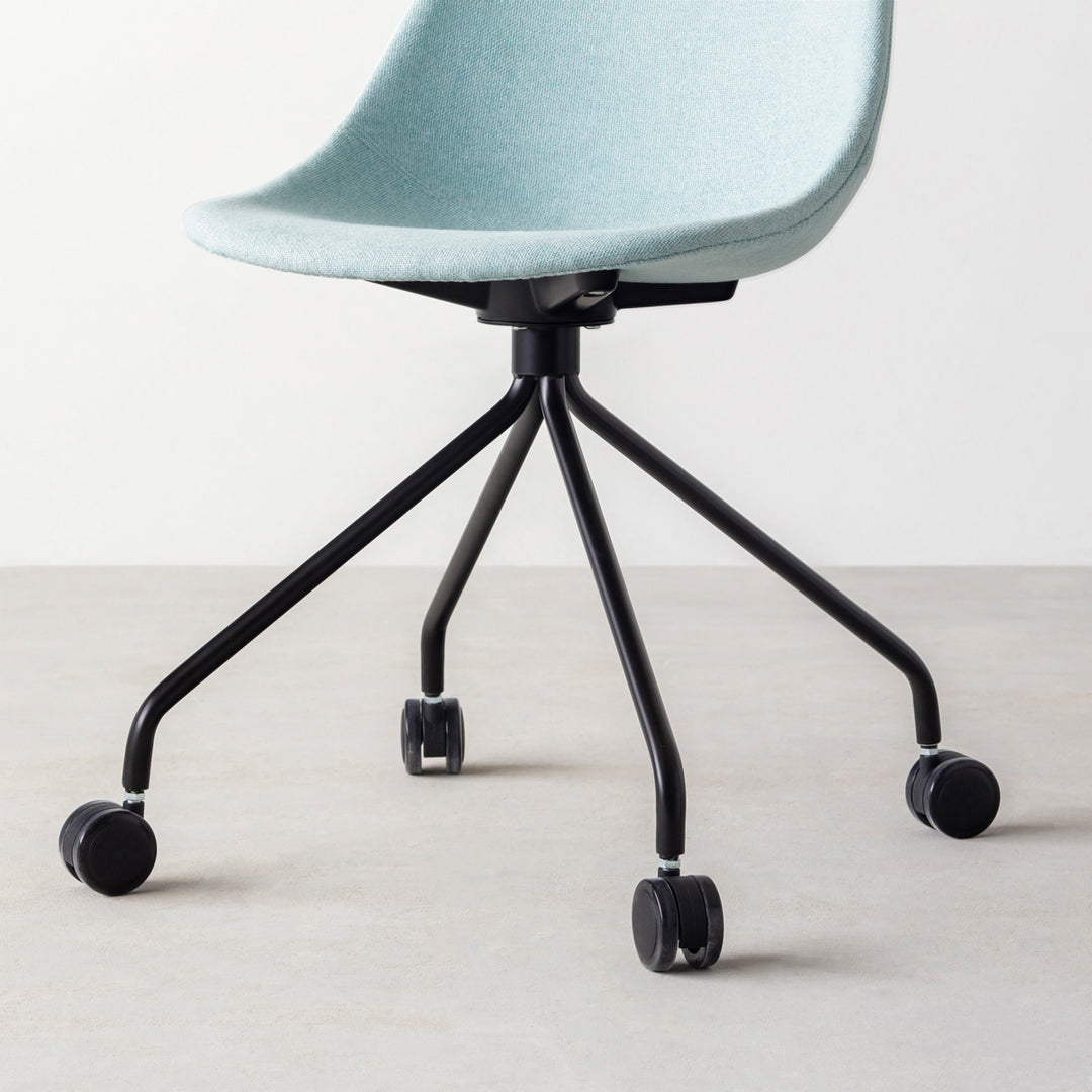 Egg - Curve 丸みのある ファブリックデスクチェア – KANADEMONO