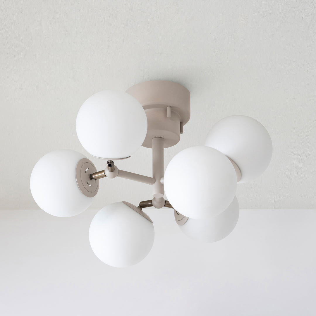 ノスタルジックなガラスボール シーリングライト 6灯タイプ – KANADEMONO