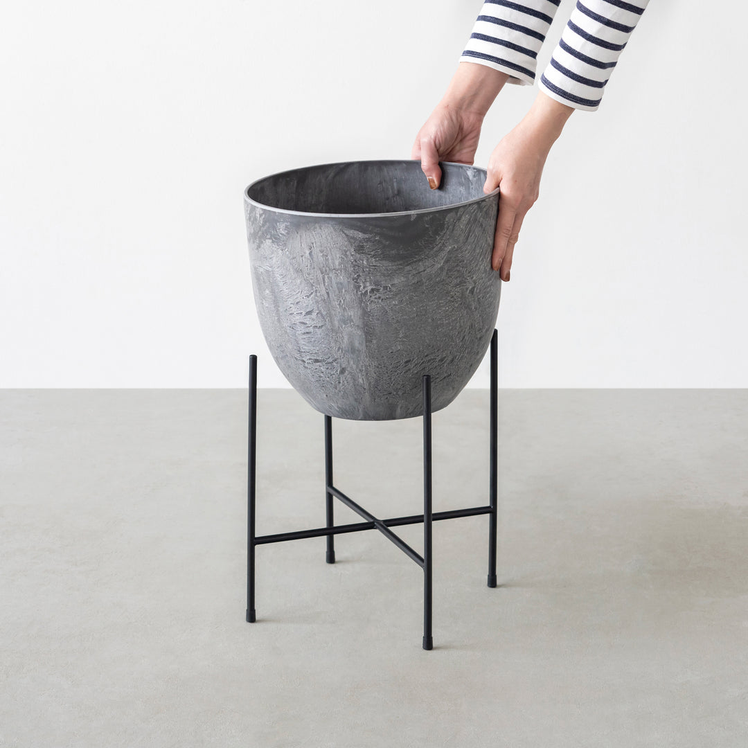 スタイリッシュな アイアン ポットスタンド – KANADEMONO
