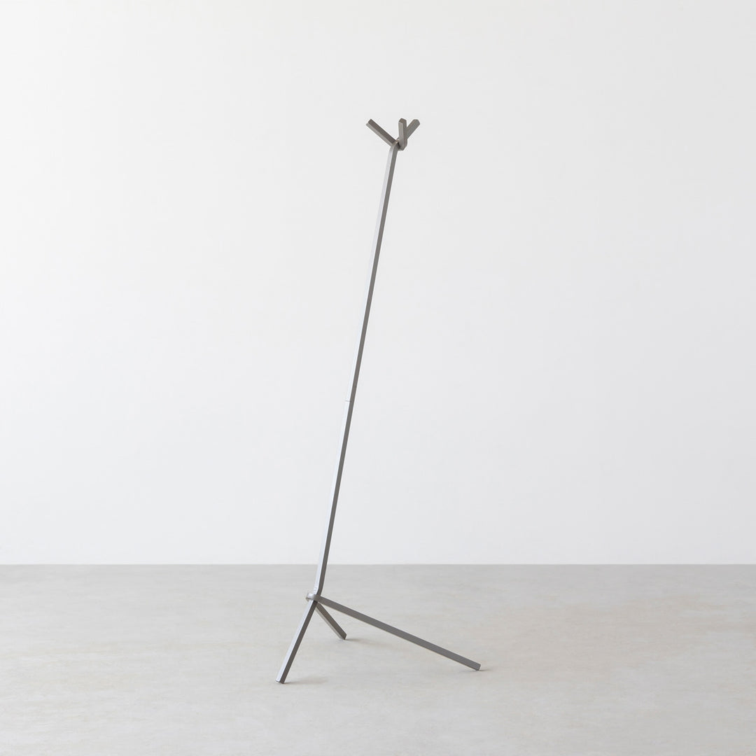 DUENDE UNO HANGER アートピースのような ハンガーラック – KANADEMONO