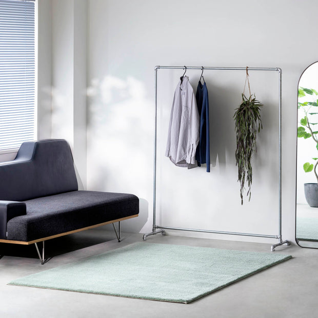 インダストリアルテイストなラック