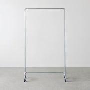 インダストリアルテイストなラック