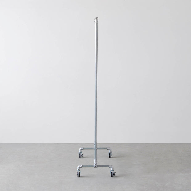 インダストリアルテイストなラック