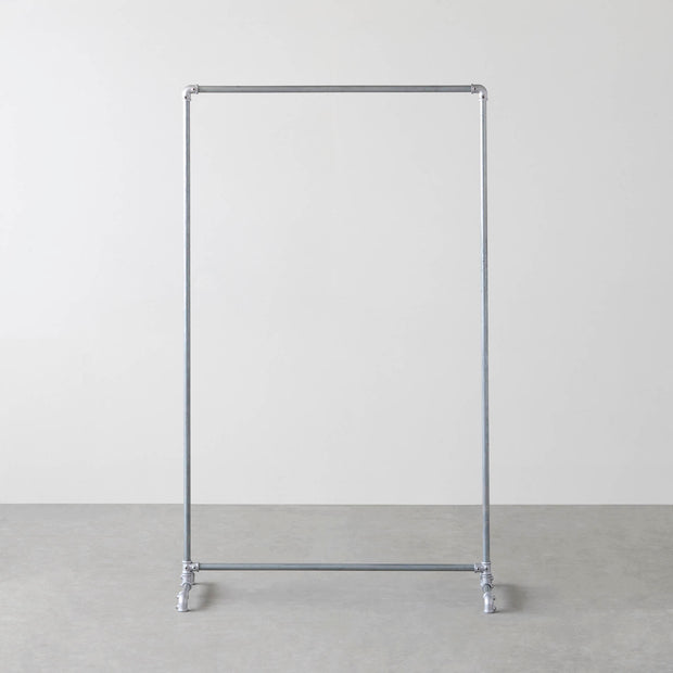 インダストリアルテイストなラック