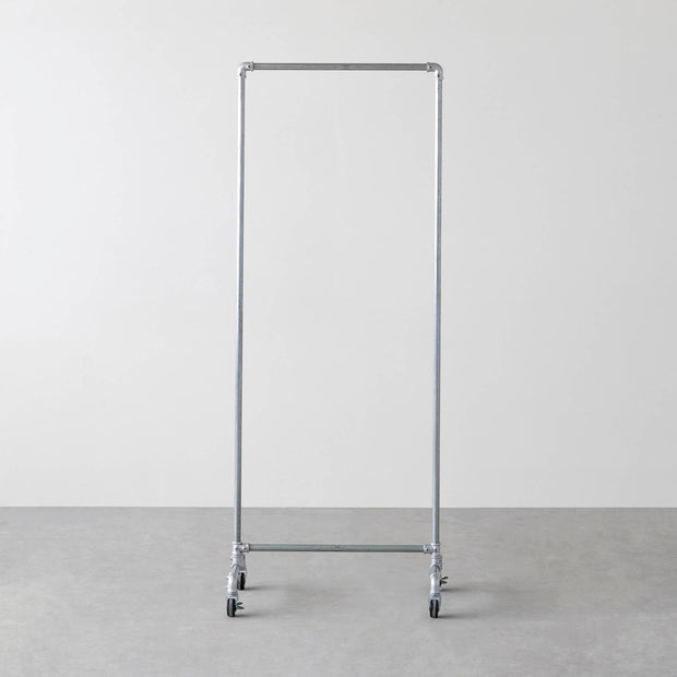 インダストリアルテイストなラック