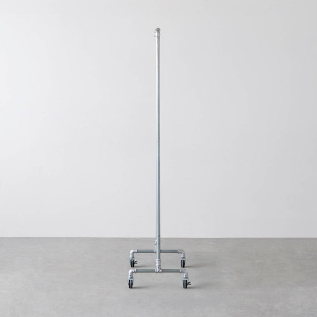 インダストリアルテイストなラック