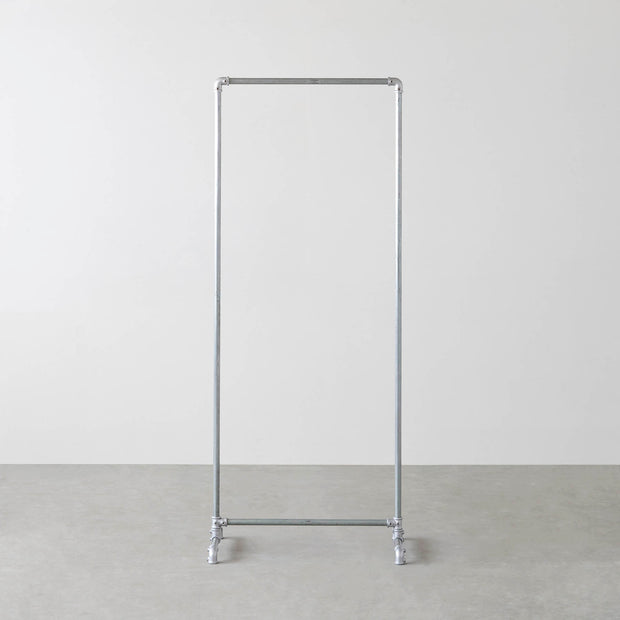 インダストリアルテイストなラック