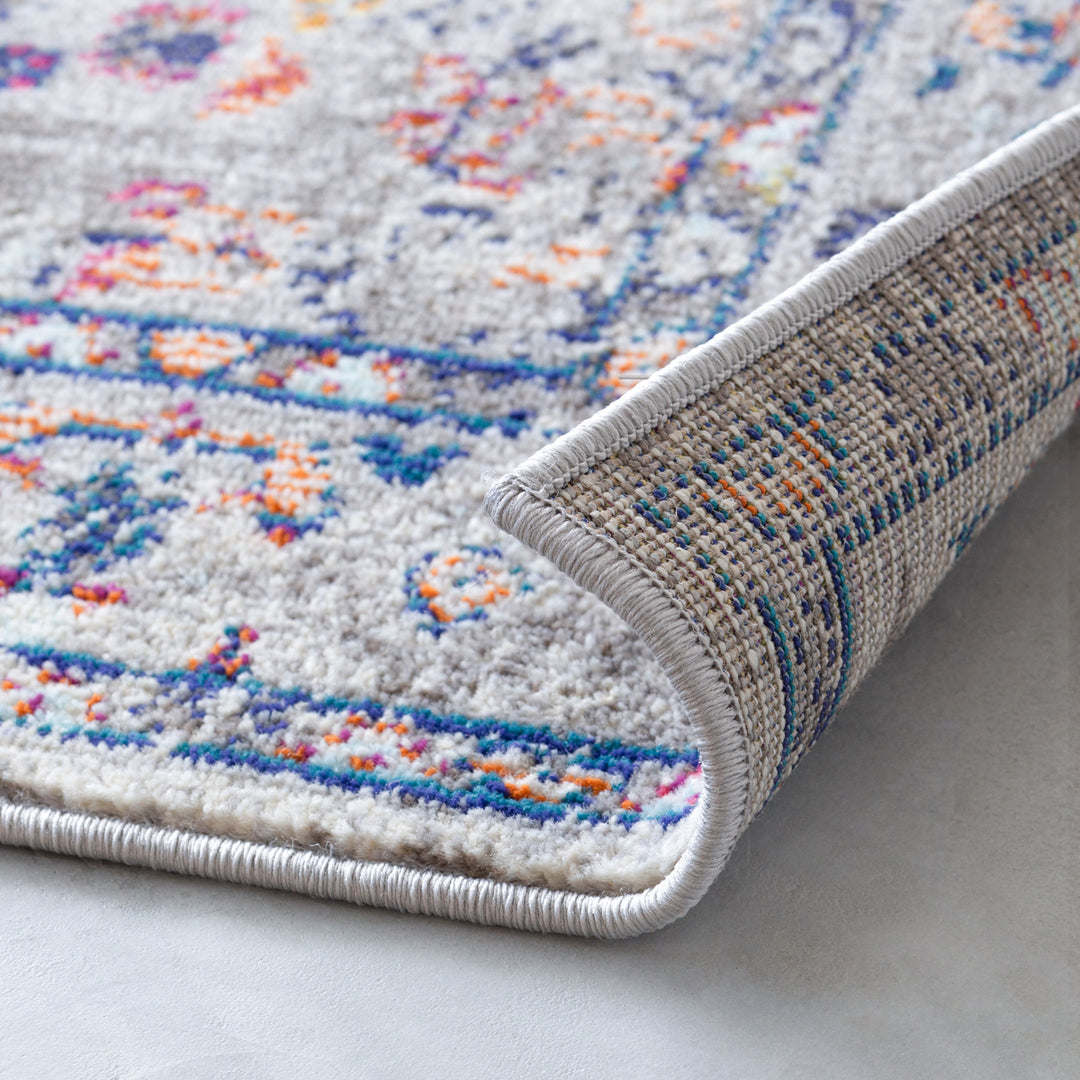 Graceful Oriental Tribal Rug 120×170 – KANADEMONO