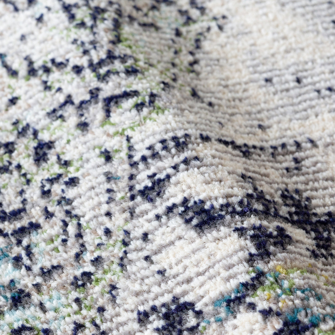 Blurred Touch Tribal Rug 120×170 – KANADEMONO