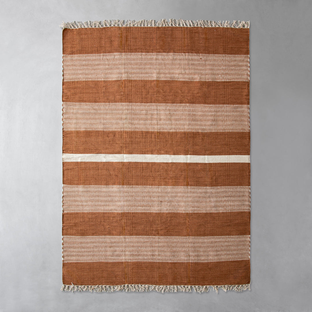 Warm Border Wool Rug – KANADEMONO