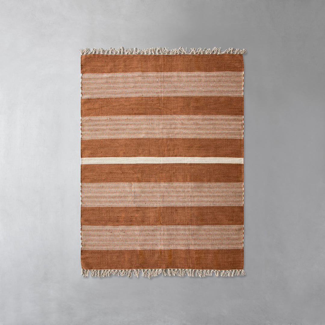 Warm Border Wool Rug – KANADEMONO