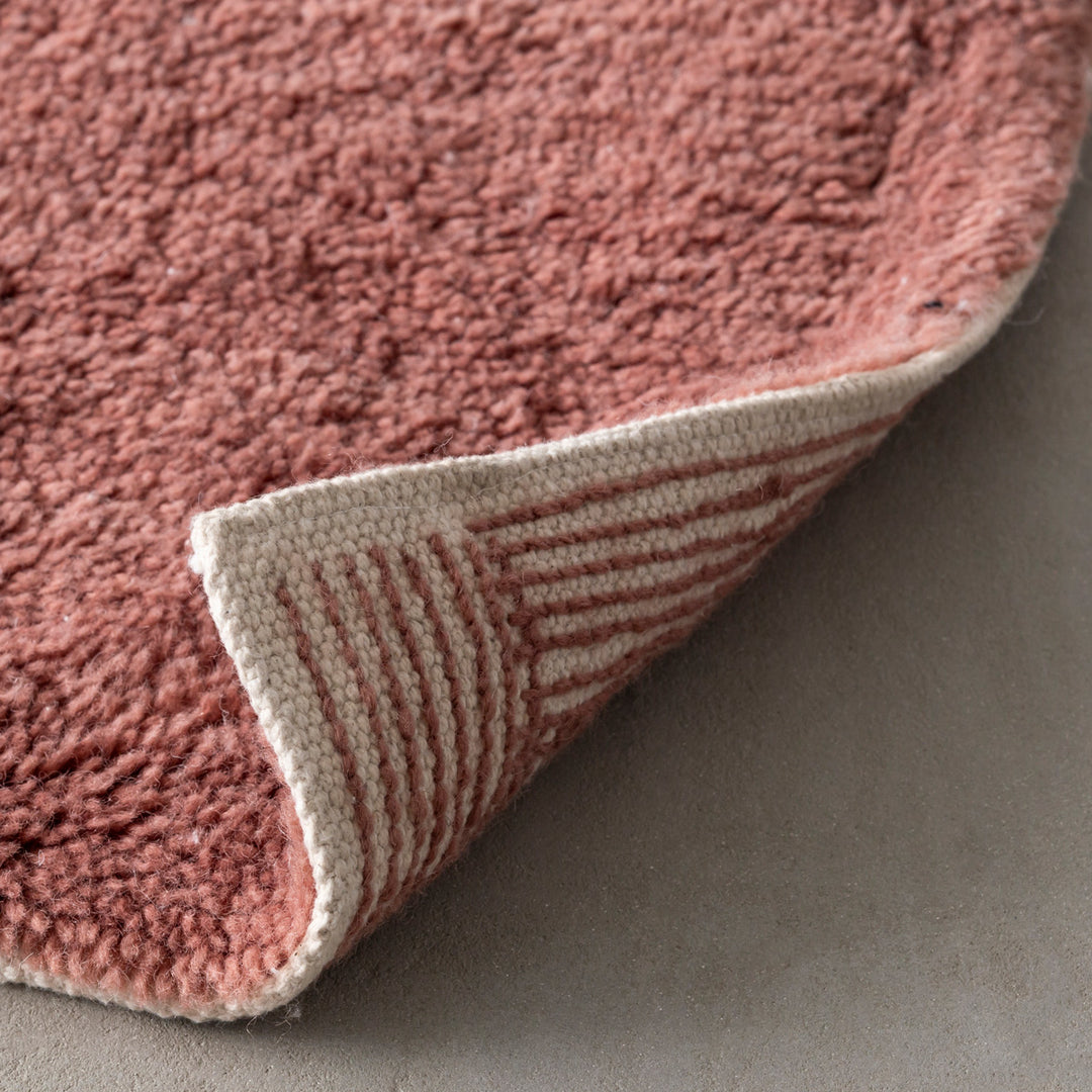 Warm Dot Fuzzy Modern Rug – KANADEMONO
