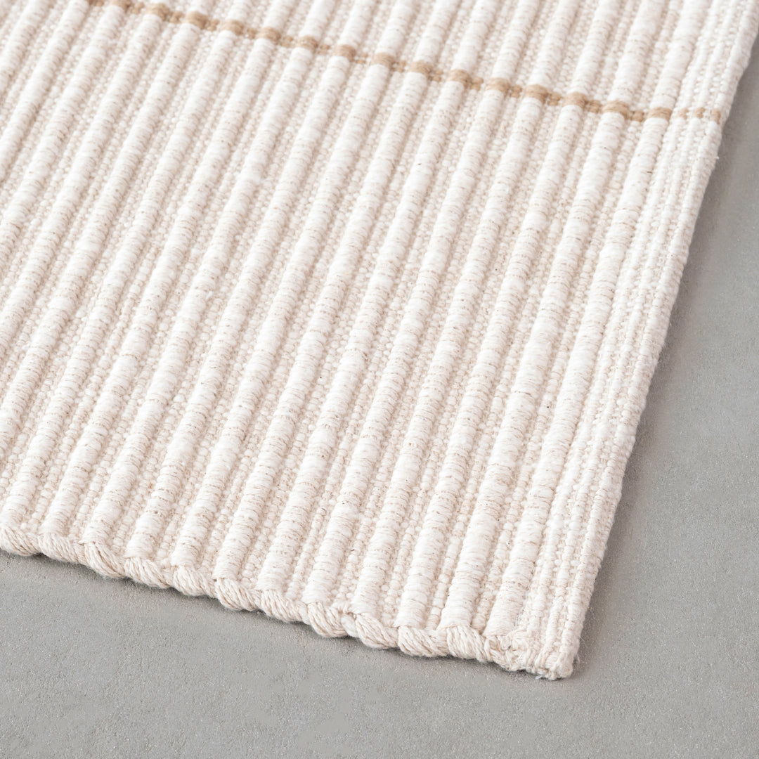Neutral Rippled Soft Rug – KANADEMONO