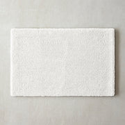柔らかくふっくらとした厚みのあるハンドメイドラグ・玄関マットサイズ（ホワイト）