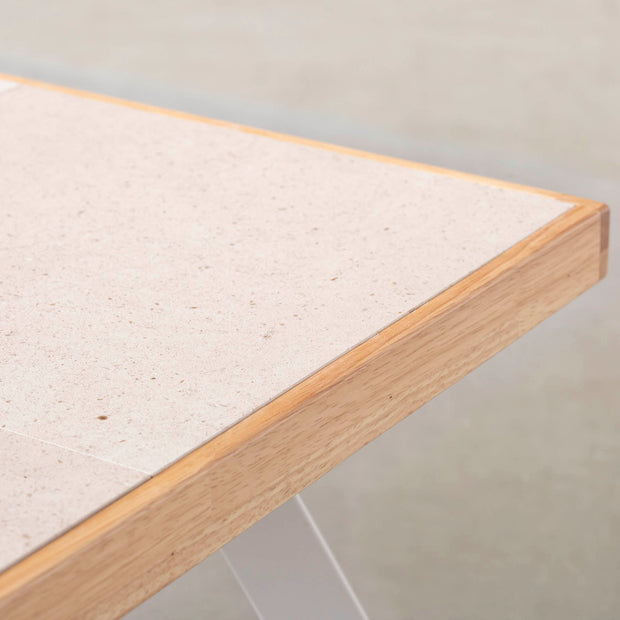 THE LOW TABLE / 砂岩 ブランコドマール × ラバーウッド × White Steel