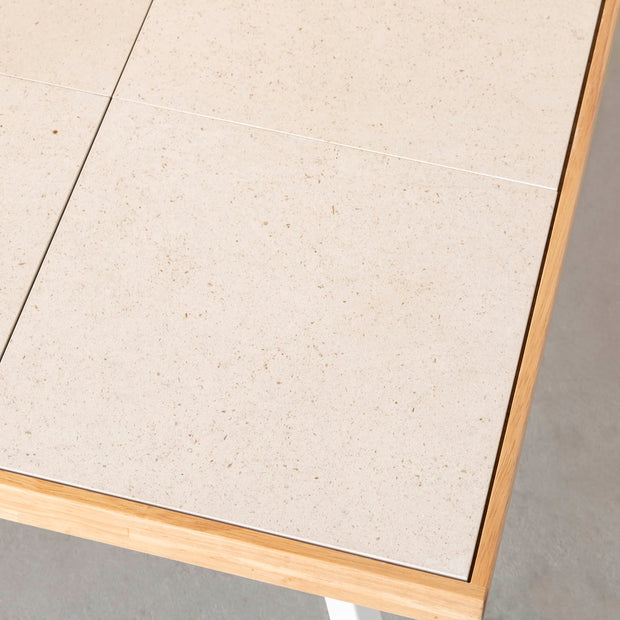 THE LOW TABLE / 砂岩 ブランコドマール × ラバーウッド × White Steel