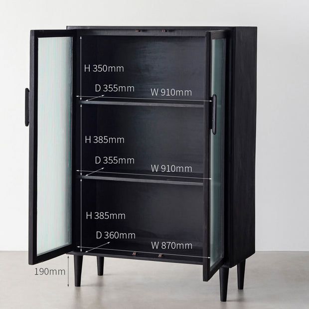 ブラックのウッドとガラスで製作されたシックモダンなサイドボードLサイズ（斜めからの近影・扉を開いた状態）（寸法画像）