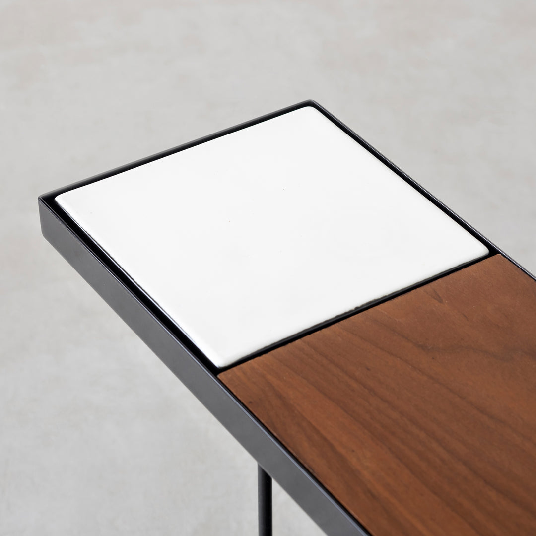 DUENDE COMPANION リバーシブル天板 サイドテーブル – KANADEMONO DUENDE COMPANION リバーシブル天板 サイドテーブル – KANADEMONO