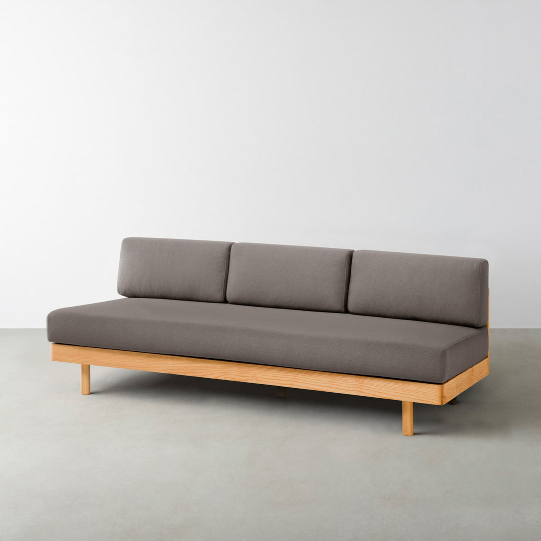 Ash × Fabric ナチュラル デイベッド ソファ – KANADEMONO