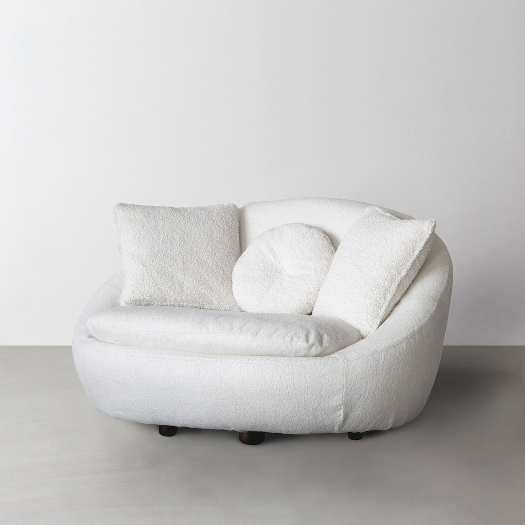 優雅な クッション付き ソファ 1.5 seater – KANADEMONO