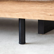 オーク無垢材とベージュのファブリックを使ったスタイルチェンジできるソファベッド