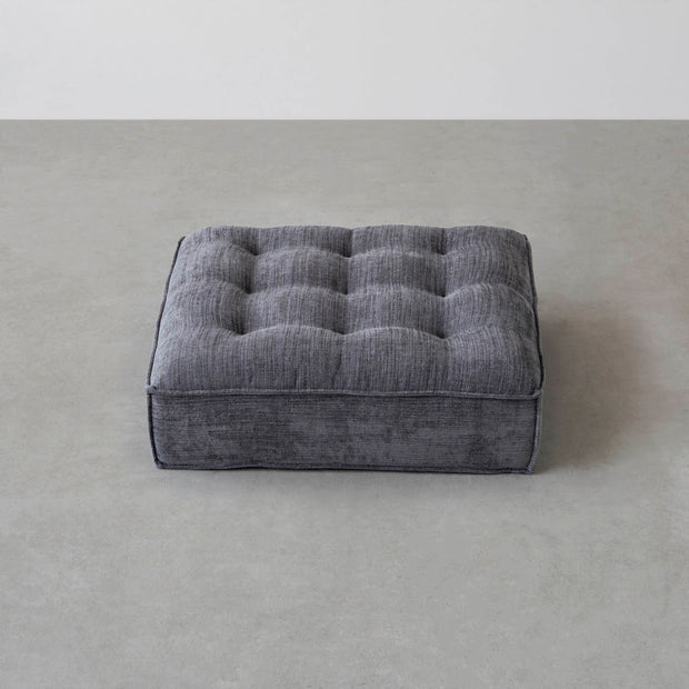 カスタマイズできるクッションソファ用の座面パーツ