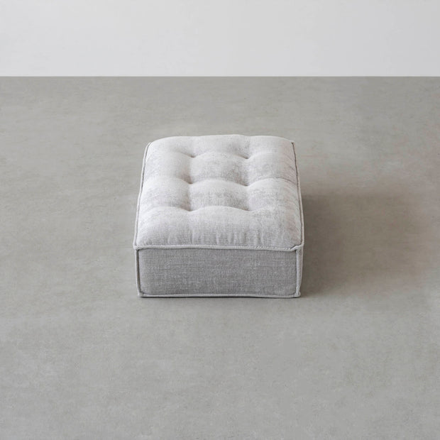 カスタマイズできるクッションソファ用の座面パーツ