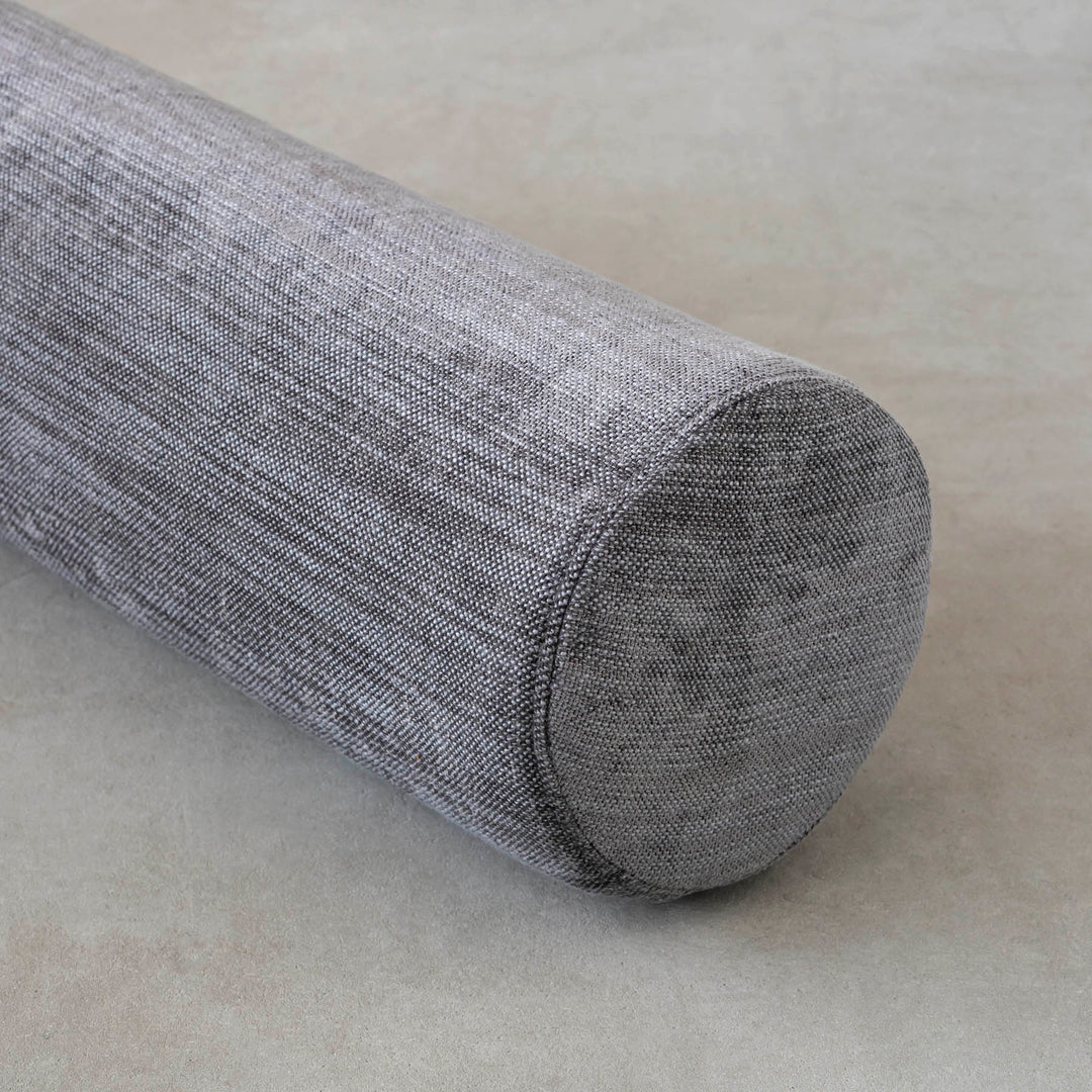 THE CUSHION SOFA / 円柱クッション – KANADEMONO