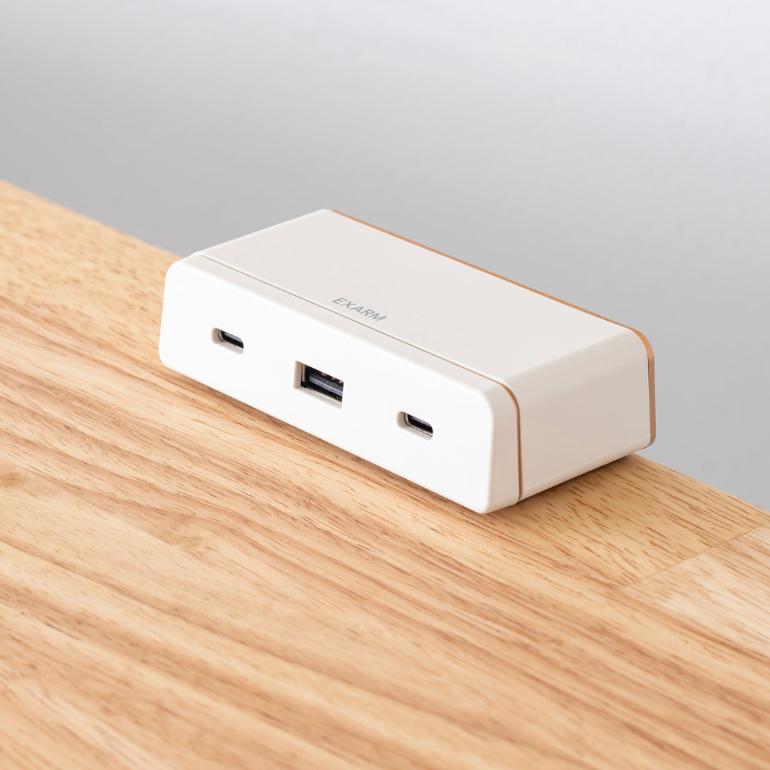 USB充電ポート 手のひらサイズ クランプ式 – KANADEMONO