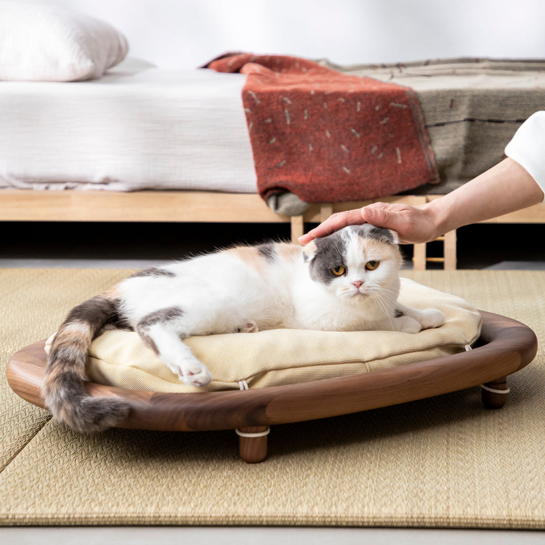 KARIMOKU CAT BED – KANADEMONO