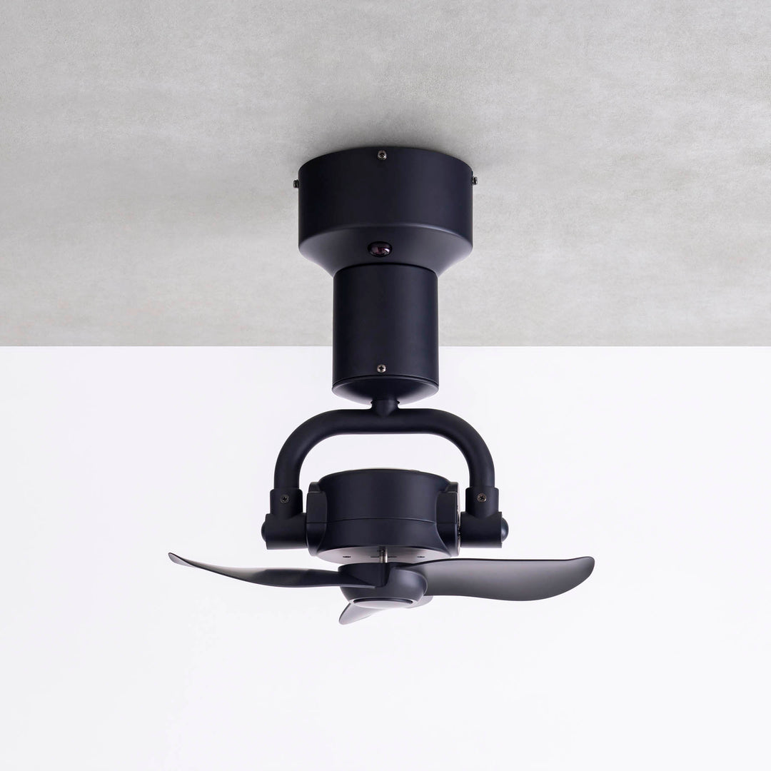 プロペラのようなフォルム シーリングファン – KANADEMONO