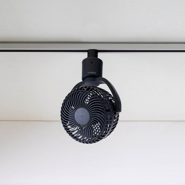コンパクトな扇風機型シーリングファン