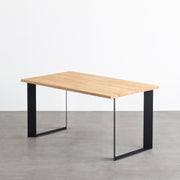 かなでもののナチュラルテイストなラバーウッドとマットブラックのスラッシュスクエア鉄脚を使用したシンプルモダンなデザインのテーブル