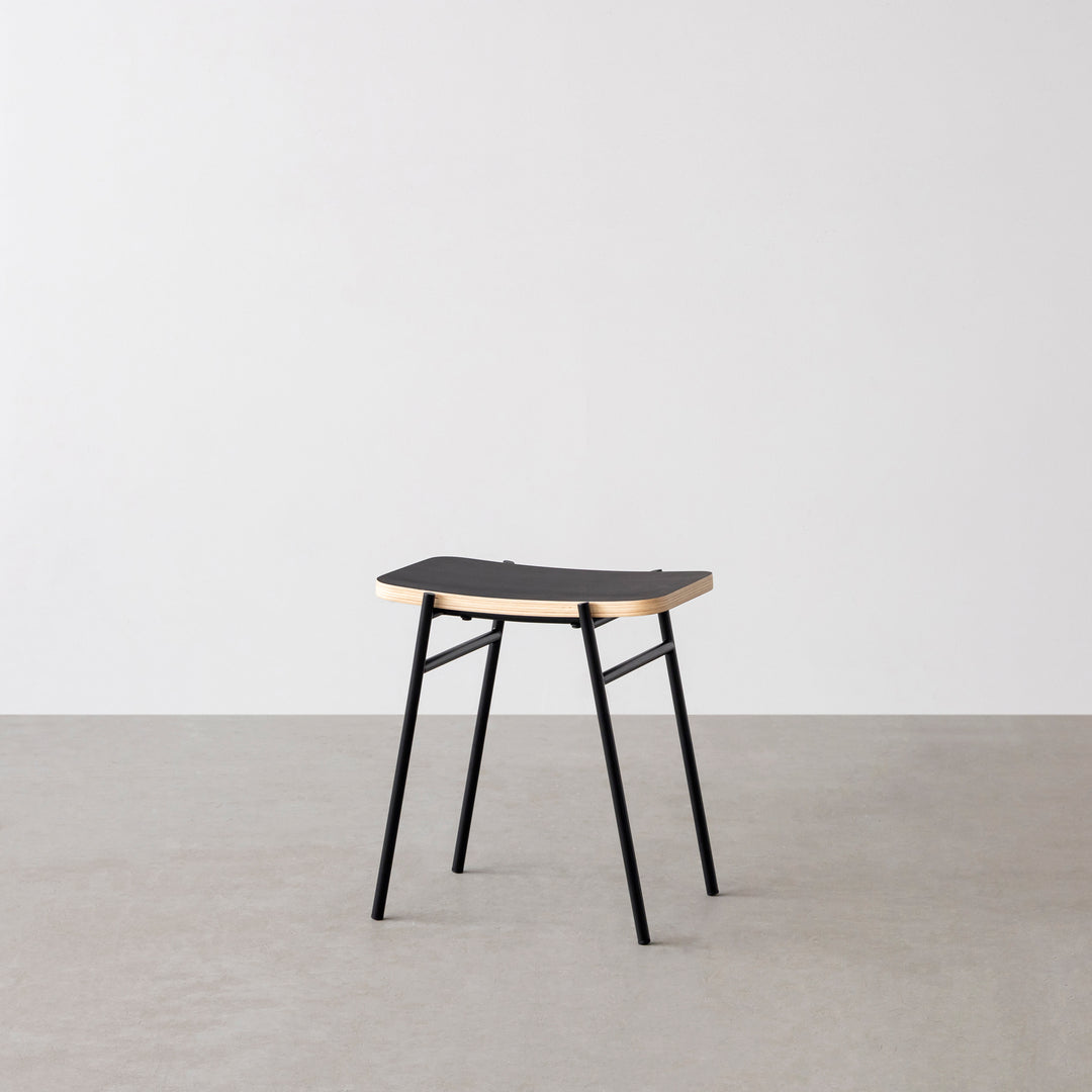 Simple - Modern スツール 曲線 × プライウッド（板座） – KANADEMONO