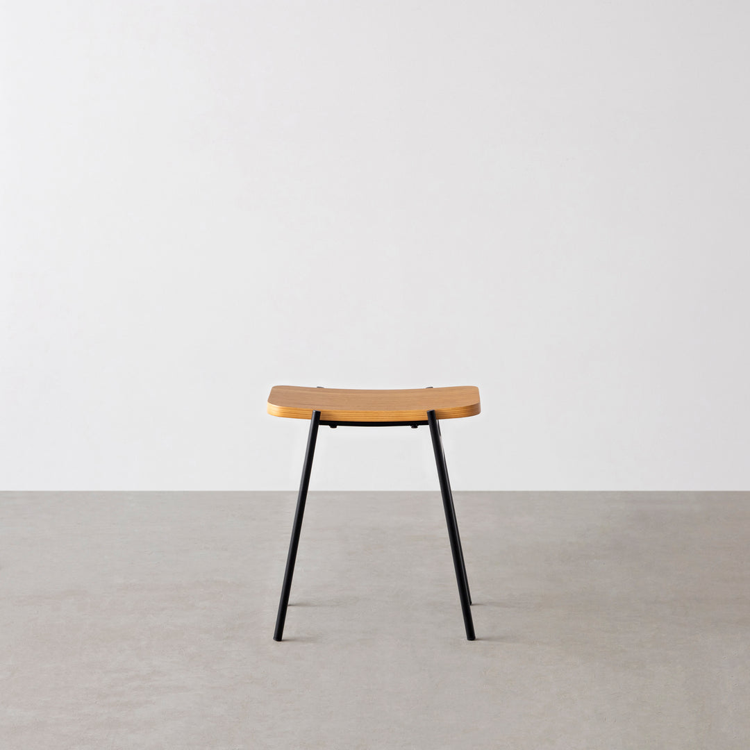 Simple - Modern スツール 曲線 × プライウッド（板座） – KANADEMONO