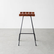 チーク無垢材とスチール脚のハイチェア