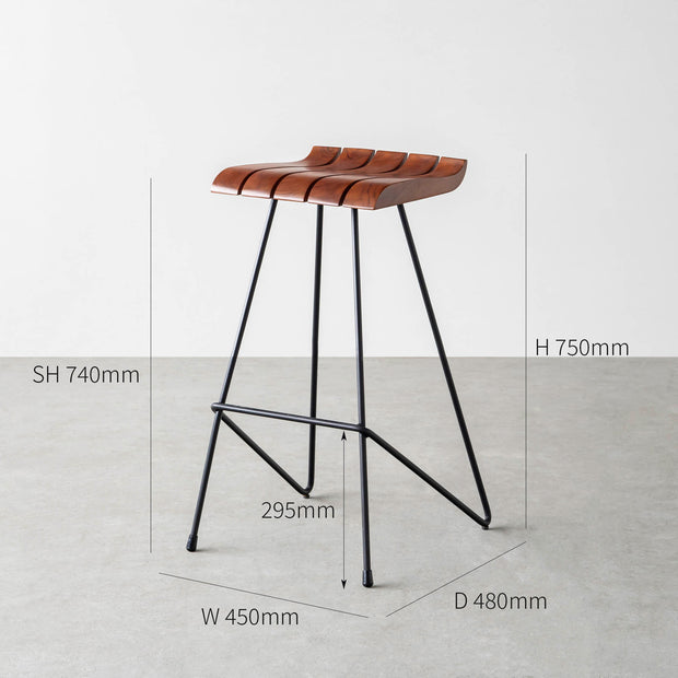 チーク無垢材とスチール脚のハイチェア（サイズ画像１）