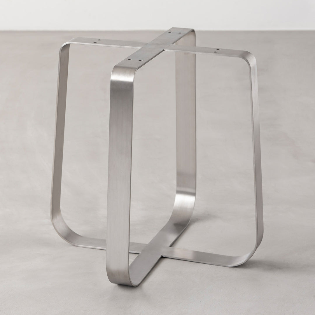 THE STOOL / ラバーウッド ブラウン × Stainless Standard – KANADEMONO