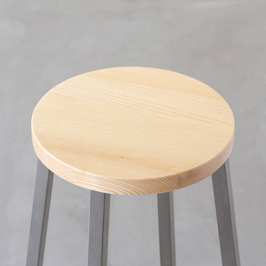 KANADEMONO THE STOOL 無垢ホワイトアッシュ THE STOOL / 無垢 ホワイトアッシュ × Stainless High – KANADEMONO