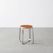 KanademonoのリノリウムLowスツール