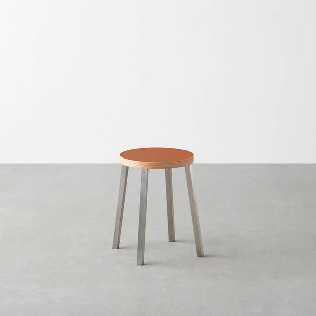 KanademonoのリノリウムLowスツール