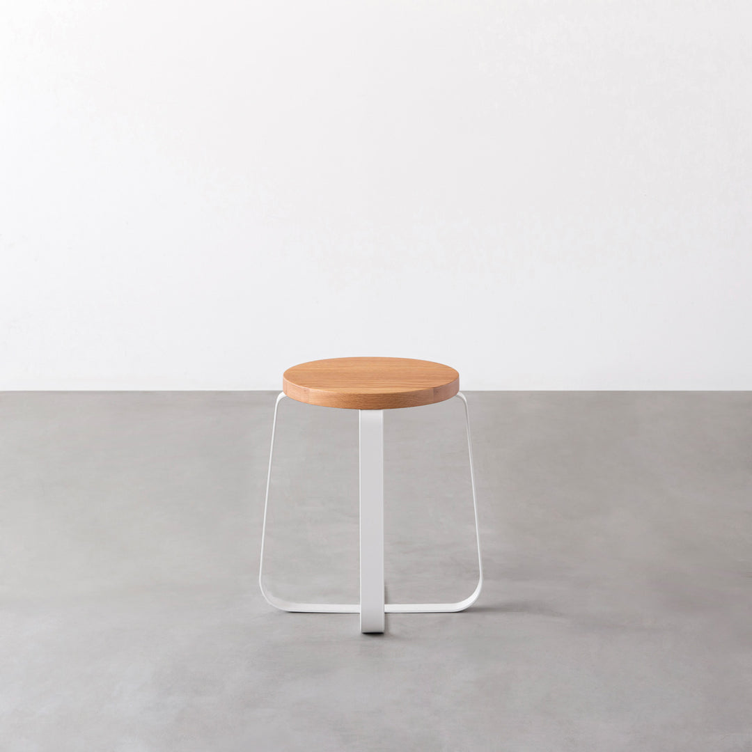 THE STOOL / 無垢 レッドオーク × White Steel Standard – KANADEMONO