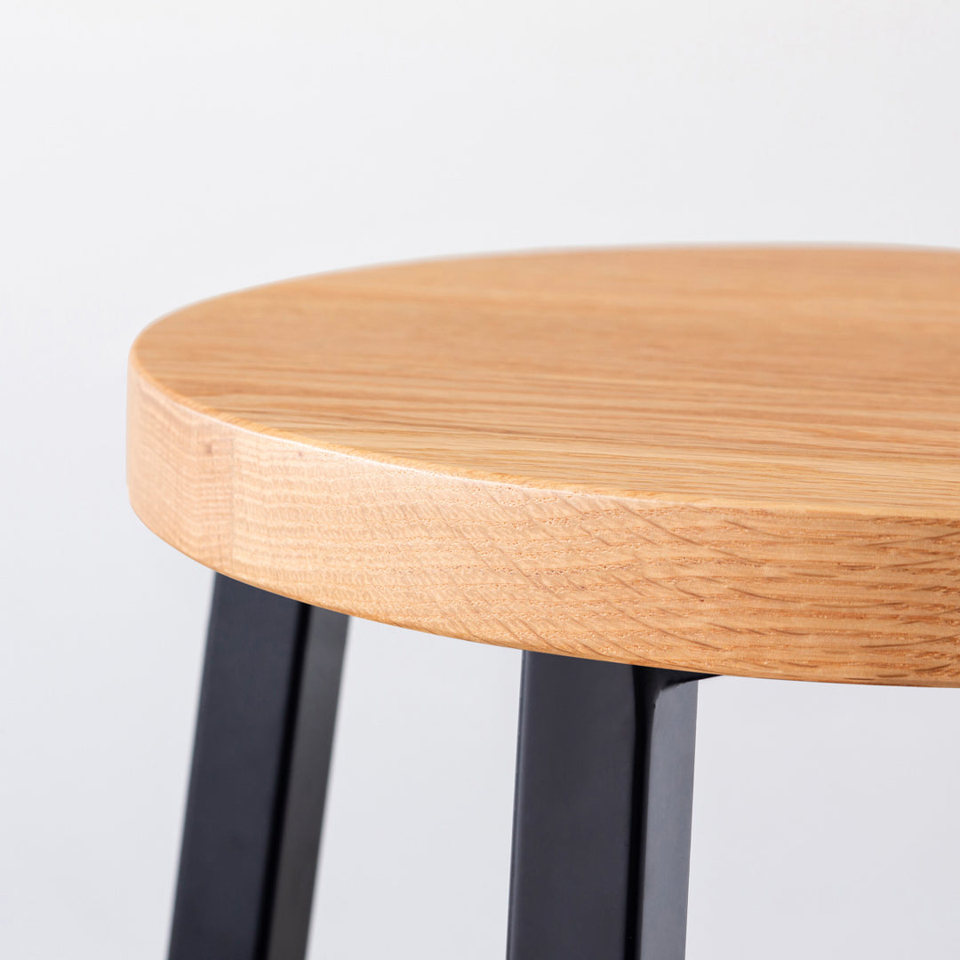 THE STOOL / 無垢 レッドオーク × Black Steel Standard