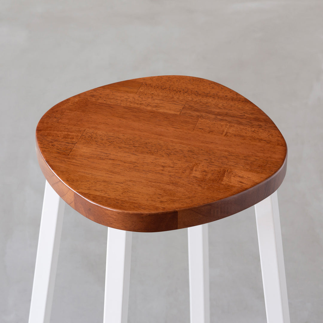 THE STOOL / ラバーウッド ブラウン × White Steel Standard – KANADEMONO