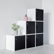 シンプルな スチール製 ロッカー　Sサイズ