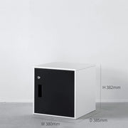 シンプルなブラックのスチール製ロッカーSサイズ（サイズ画像）