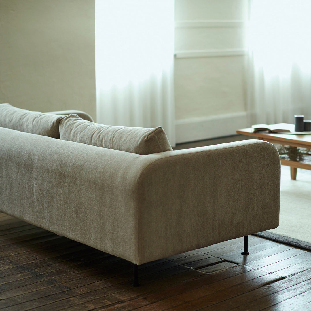 Cloud - Modern アイアン脚 ソファ 2 seater – KANADEMONO