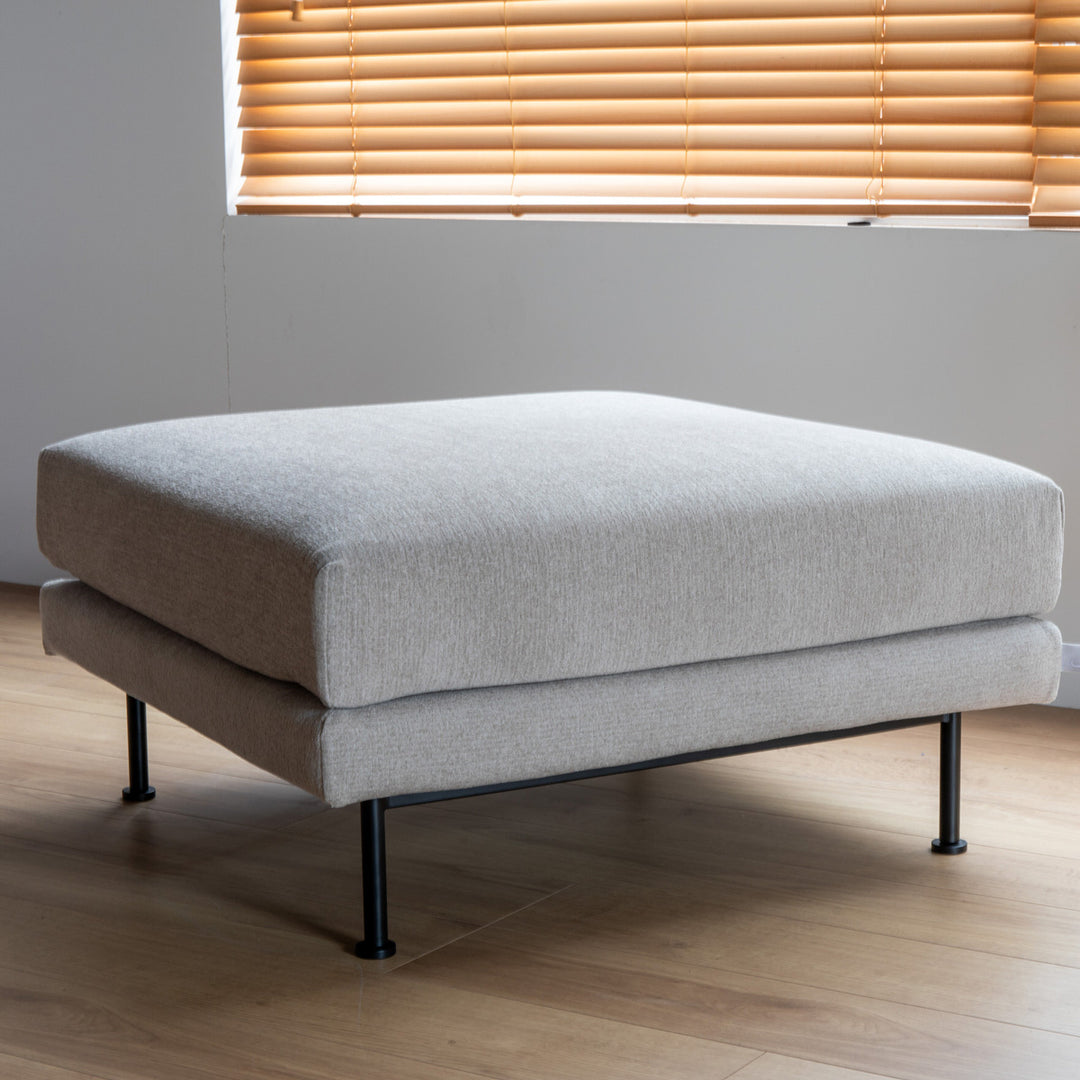 Cloud - Modern アイアン脚 ソファ Ottoman – KANADEMONO