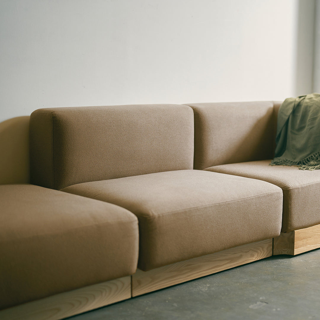 Relax × Ash ファブリック ユニットソファ 1seater – KANADEMONO